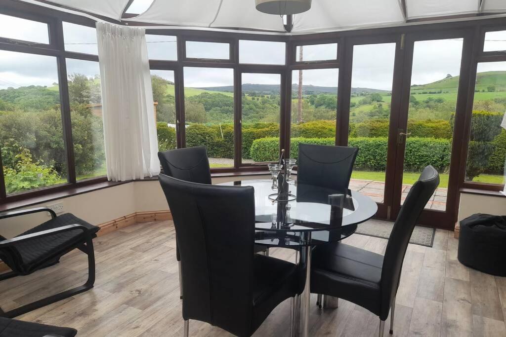 שרוסברי Rowan Cottages With Panoramic Views Of The Stiperstones And Walks On The Doorstep מראה חיצוני תמונה